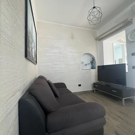 Casa Alessio - Elegante Nel Cuore Di *
